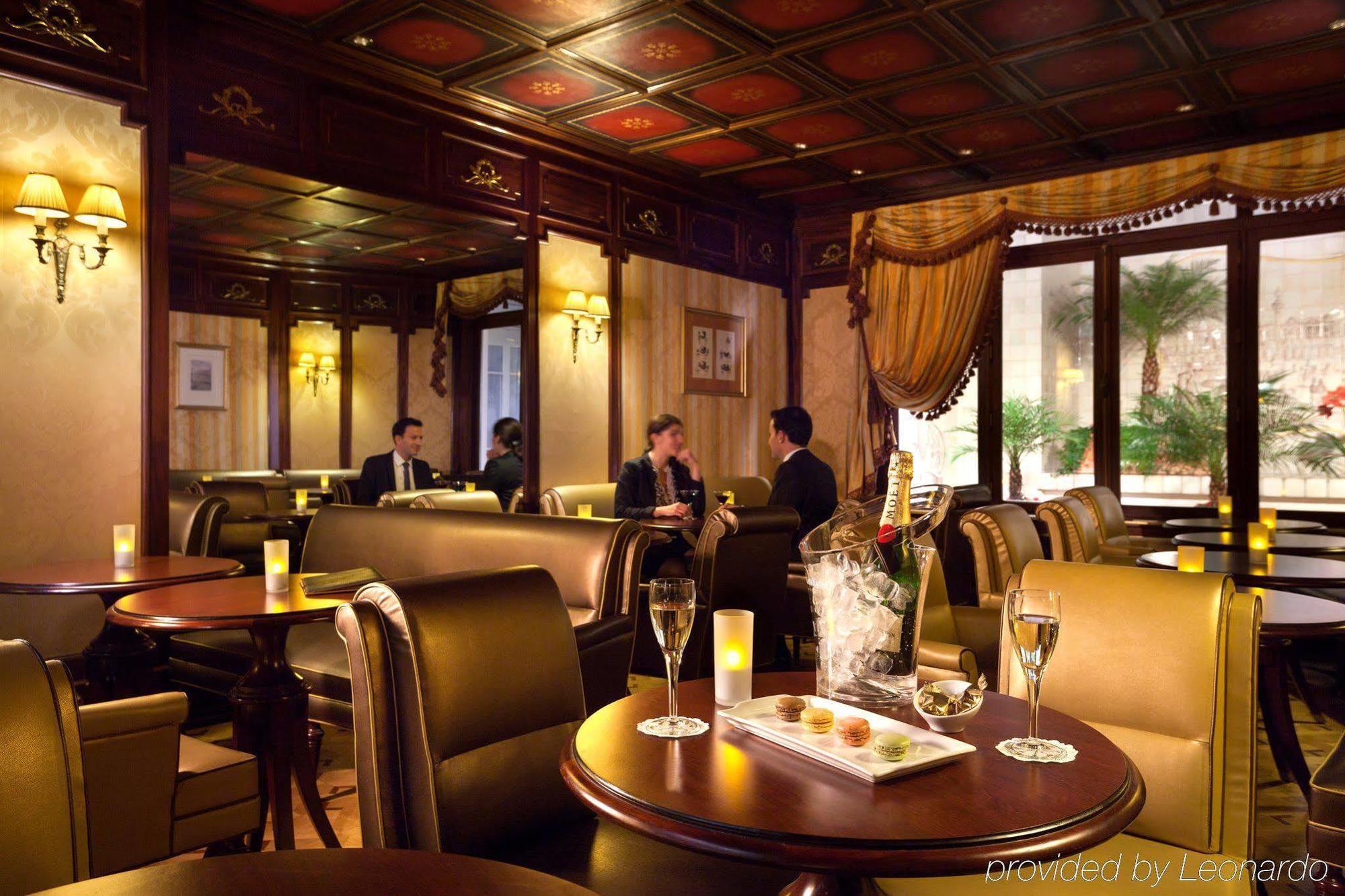 Hôtel Mayfair Paris Restoran fotoğraf